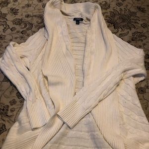 Beautiful  and comfortable Chaps sweater